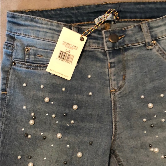 Kids Dex clothing - Picture 2 of 3